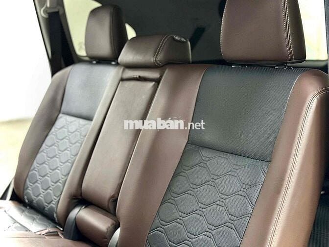 Toyota Innova Cross 2024 - 8200 km