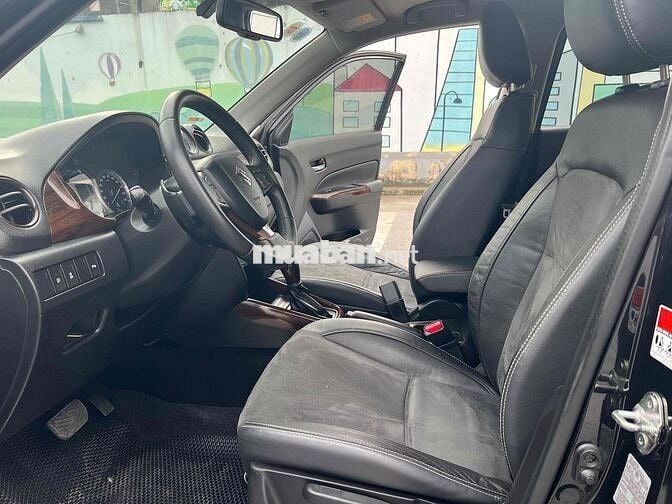 Suzuki Vitara 2015 1.6 AT - 91000 km