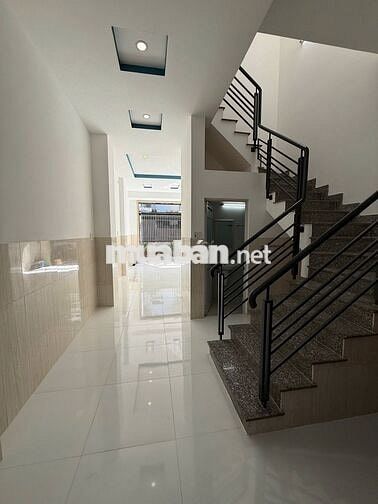 Về quê an dưỡng tuổi già cô 6 cần bán nhà Hẻm tạ quang bửu,p5,Q8 85m