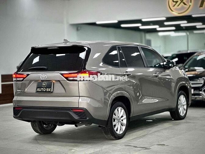 Toyota Innova Cross 2024 - 8200 km