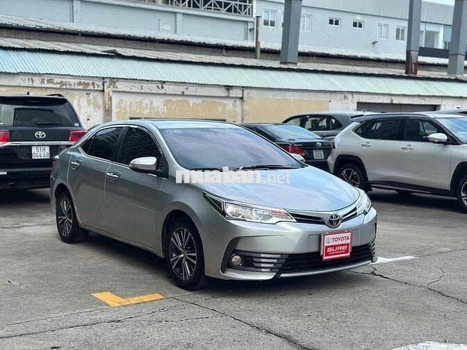 Toyota Corolla Altis 2019 1.8G CVT - tự động