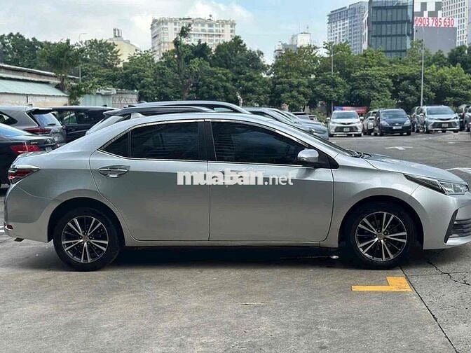 Toyota Corolla Altis 2019 1.8G CVT - tự động