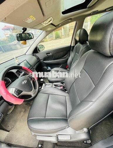 Hyundai i30 2009 1.6 AT - 120000 km
