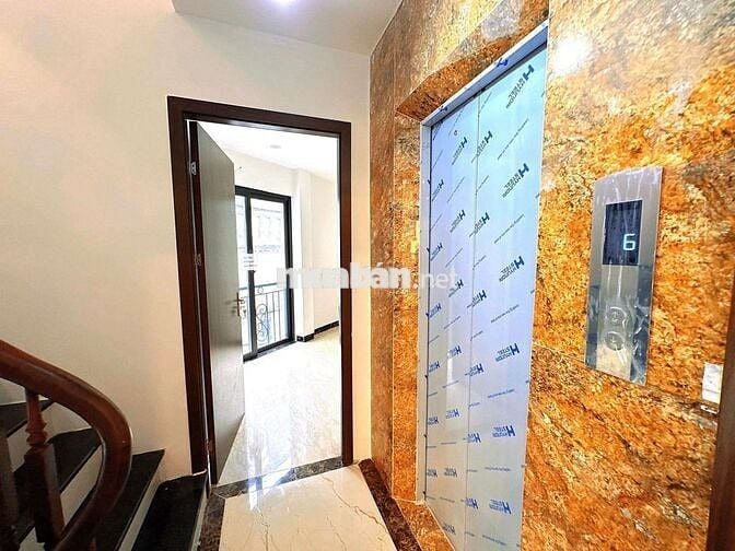 BÁN NHÀ HOÀNG QUỐC VIỆT 6 TẦNG THANG MÁY LÔ GÓC KINH DOANH Ô TÔ. 17 TỶ