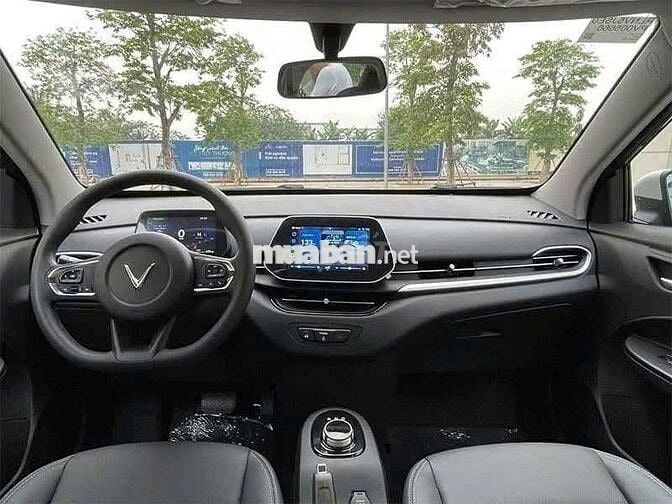 VinFast VF5 Plus 2025