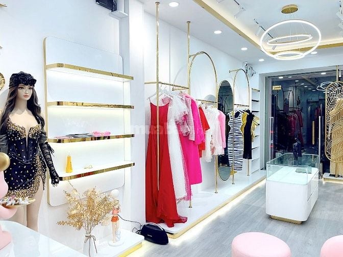 SANG NHƯỢNG MẶT BẰNG VIP – TRUNG TÂM QUẬN 1