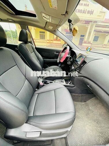 Hyundai i30 2009 1.6 AT - 120000 km