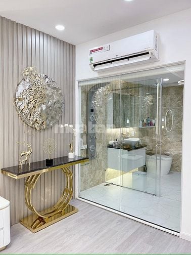 SANG NHƯỢNG MẶT BẰNG VIP – TRUNG TÂM QUẬN 1