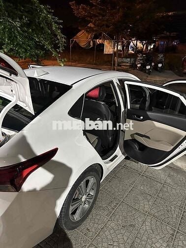 Hyundai Accent 2018 1.4 ATH - 66121 km