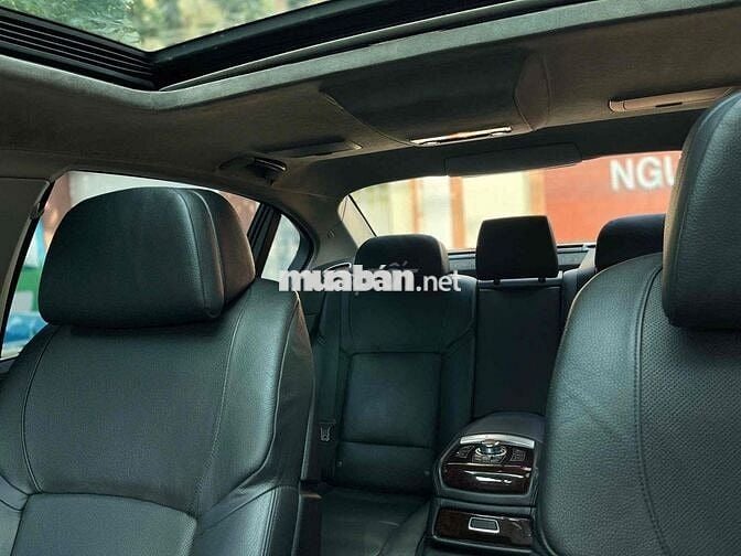 BMW 760LI 2011 - 100000 km