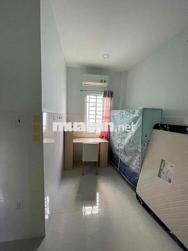 thuê phòng bình thạnh co may lạnh tolet rieng phòng mới