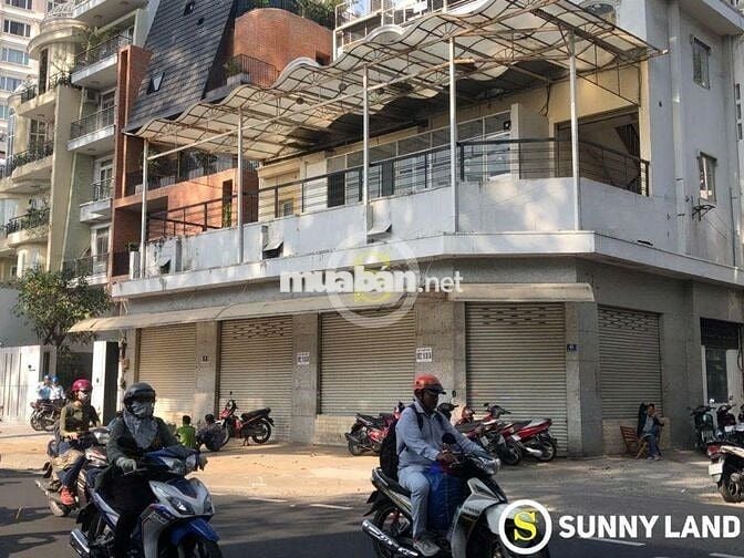 Cho thuê nhà GÓC 2MT Trần Phú, Phường 4, Quận 5