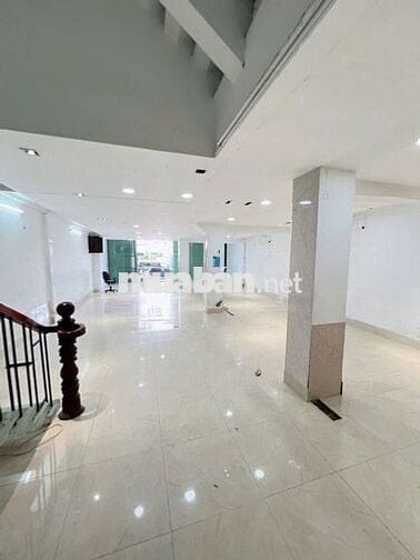 Cho Thuê Nhà  Mặt Tiền Rộng 8m Đường Lý Tự Trọng Gần CV Lưu Hữu Phước