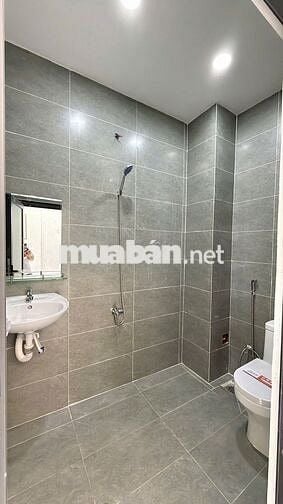 Hạ 350tr bán 4ty780 ds5 BHH Giáp Aeon TP 4.5x10 TRỆT LẦU nhà đẹp