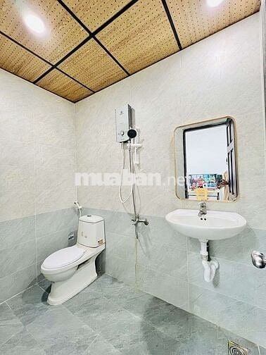 Phòng Mới Xây Đẹp, Siêu Thoáng Ngay Etown Cộng Hoà