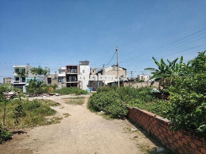 CHÍNH CHỦ CẦN BÁN GẤP LÔ ĐẤT THỔ CƯ 2 MẶT TIỀN TẠI ĐÔNG THẠNH, HÓC MÔN