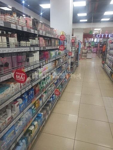 Cần Tuyển 5 Nhân Viên Trực Quầy Bán Hàng Tại Lotte mart