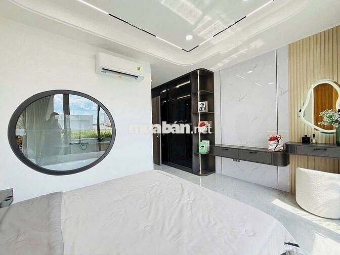 Cô Nga kẹt tiền bán nhà Nguyễn Thái Sơn Gò Vấp giá chỉ 4.2 Tỷ SHR