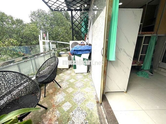 Chính Chủ Cho Thuê Phòng Ban Công Full NT ngay Ngã Tư Hàng Xanh