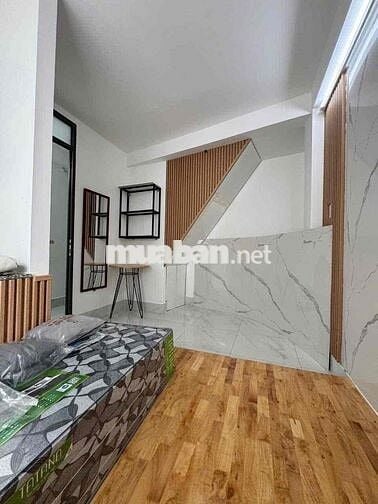 Cho thuê nhà nguyên căn 1 trệt 2 lầu 1 gác lửng ở được 6-7 người