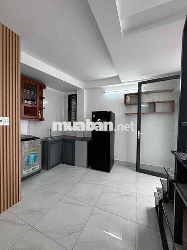 Cho thuê nhà nguyên căn 1 trệt 2 lầu 1 gác lửng ở được 6-7 người