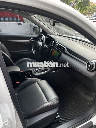 MG MGZS 2025 Luxury 1.5 AT 2WD - 1000 km