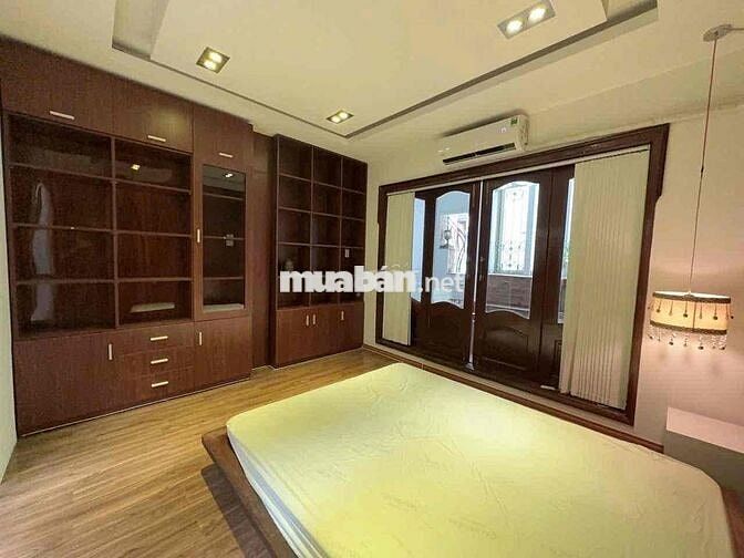 chdv phú nhuận mt thuê 40 lời 25 sang 3xx hoa lan