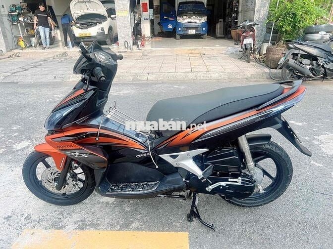 xe thái nguyên con xe zin máy chạy nhẹ