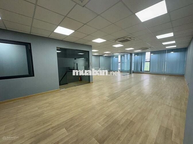 TÒA NHÀ CHO THUÊ NGUYỄN TRỌNG TUYỂN_ 8X20M_ HẦM 5 LẦU_ SÀN SUỐT, PCCC