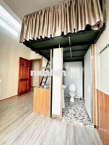 ✨ Cho thuê phòng gác Bancol - Cửa sổ - ngay Cầu Công Lý Giáp Quận 3