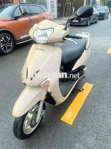 đá chống tắt máy xe chay nhẹ Máy chạy ngon lành