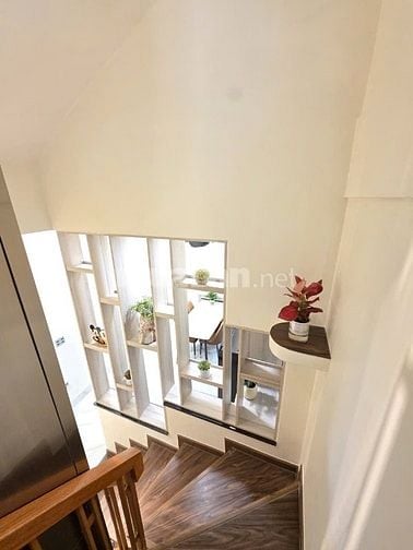 ⭐️Nhà 4 Lầu tuyệt đẹp THANG MÁY CAO CẤP hẻm xe hơi 5m Lê Văn Sỹ, P1, 