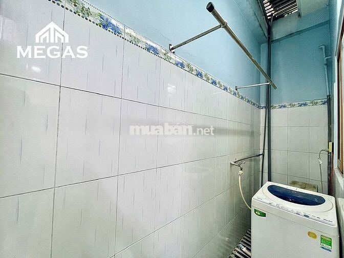CHO THUÊ CĂN HỘ BANCONG 28m2 - HÙNG VƯƠNG, TRẦN NHÂN TÔN - QUẬN 10