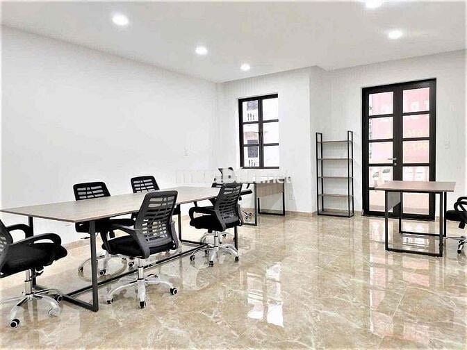 TOÀ NHÀ ỐP KÍNH, 5x20m - 57D Nguyễn Minh Hoàng, Phường 12, Tân Bình