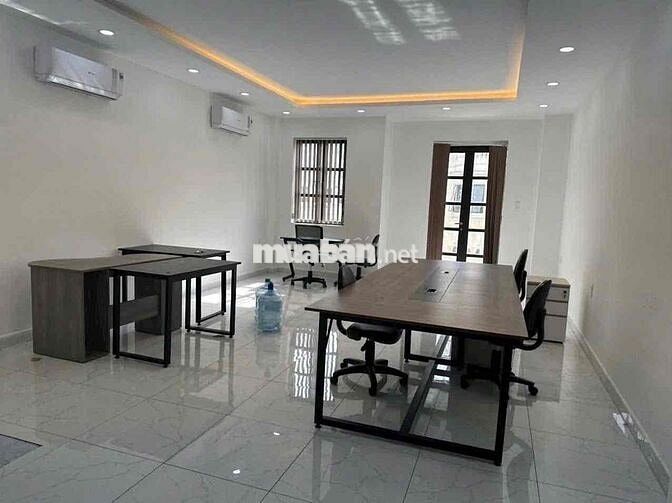 TOÀ NHÀ ỐP KÍNH, 5x20m - 57D Nguyễn Minh Hoàng, Phường 12, Tân Bình