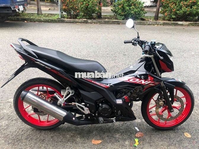 Xe đẹp như trong của hàng