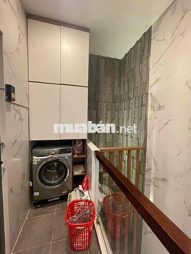 Mặt tiền kinh doanh khu Nguyễn Sơn - Đúc 4 Tấm mới, ngang lớn 8,3m