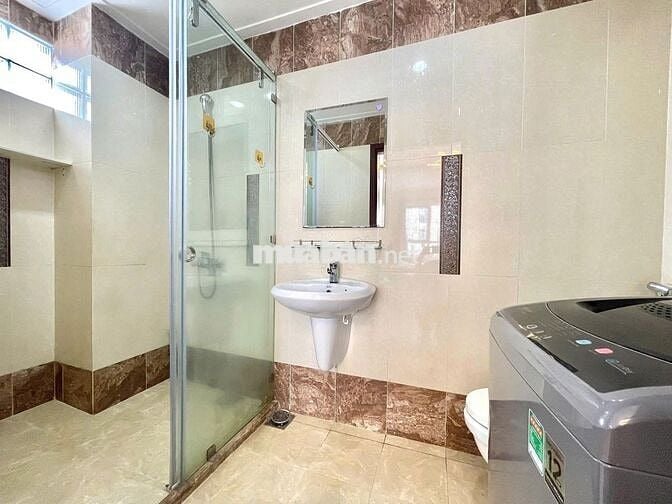🌏💥Cho Thuê Căn Hộ Dịch Vụ 40m2 Ngay Hàng Xanh Giáp Q1💥