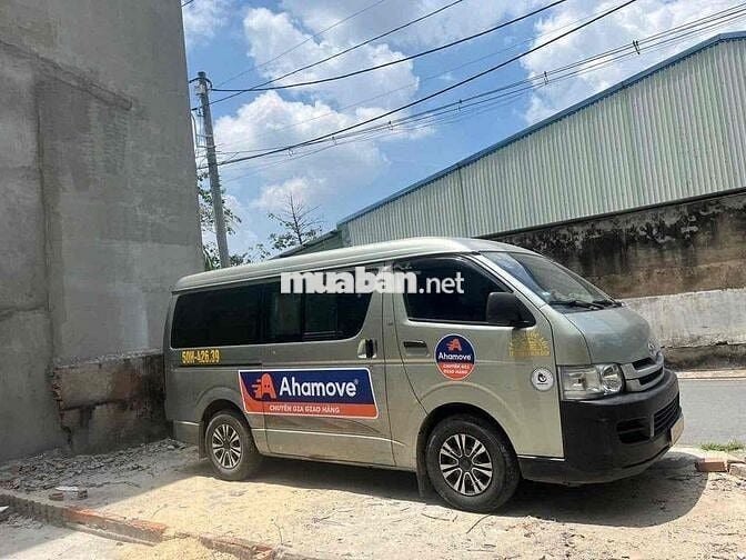 Toyota Hiace 2010 - 230000 km