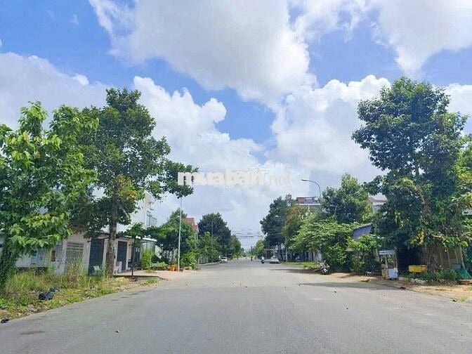 Cần bán đất Đ. Phạm Cự Lượng, Mỹ Quý, Long xuyên, An Giang, 10m2/550tr