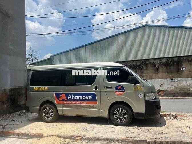 Toyota Hiace 2010 - 230000 km