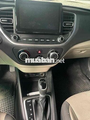 Hyundai Accent 2022 1.4 AT - 48000 km