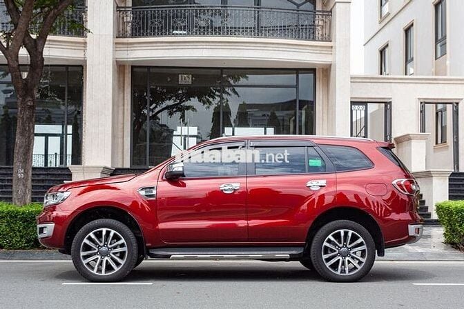 Ford Everest Titanium 2.0L AT 4x2 2021 - 56000 km