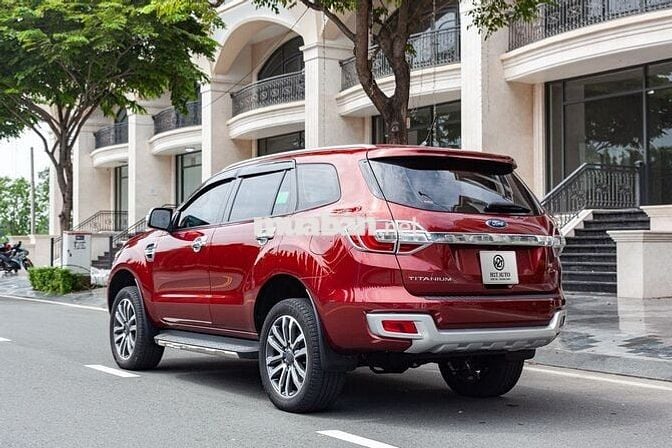 Ford Everest Titanium 2.0L AT 4x2 2021 - 56000 km