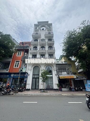 MT ĐƯỜNG TRƯƠNG ĐỊNH QUẬN 3 DT: 8X 15 1 TRỆT 5 LẦU  SÂN THƯỢNG TM