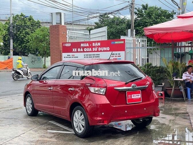 Toyota Yaris 2017 màu đỏ đi 31000Km zin nguyên bản