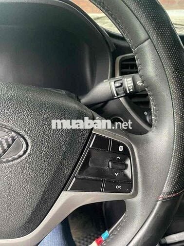 Hyundai Accent 2022 1.4 AT - 48000 km