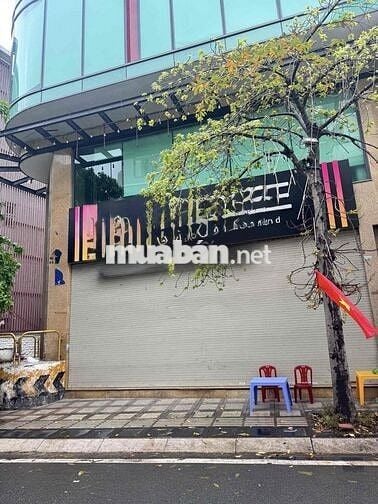 Cho thuê Toà nhà Góc 2 Mặt tiền 700m2 , 10x10m 7 lầu giá 150tr