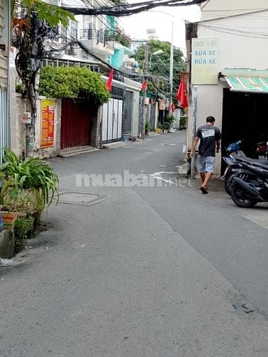Cho thuê nhà nguyên căn mặt tiền hẻm xe hơi 236 Nguyễn Văn Linh, Q7