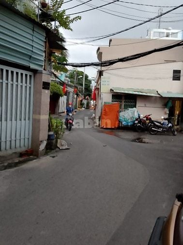 Cho thuê nhà nguyên căn mặt tiền hẻm xe hơi 236 Nguyễn Văn Linh, Q7